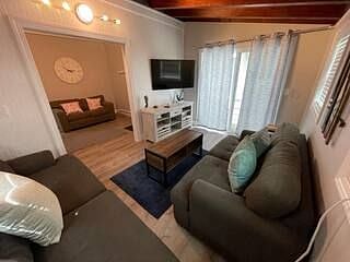 Furnished Finder property 563251_1 photo 7