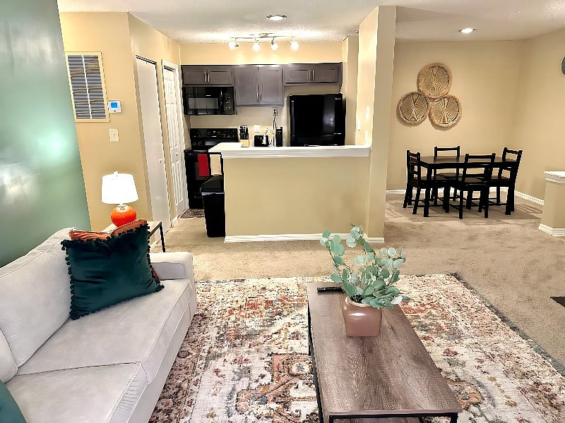 Furnished Finder property 563252_1 photo 9