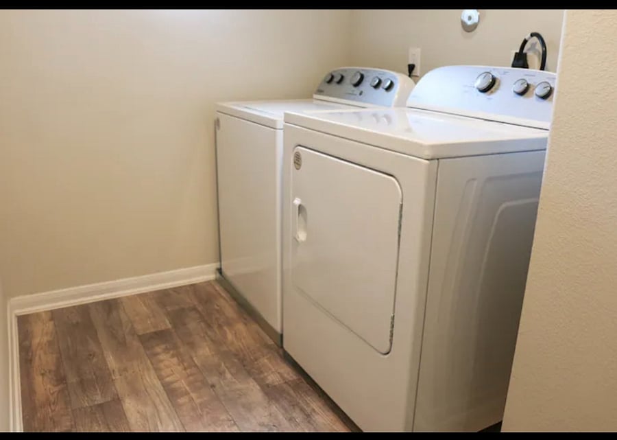 Furnished Finder property 563299_1 photo 3