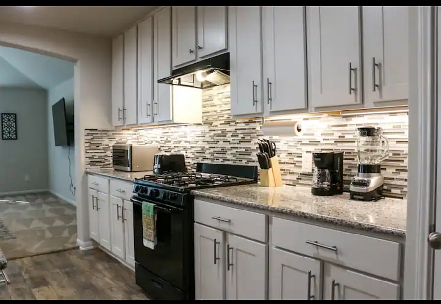Furnished Finder property 563299_1 photo 8