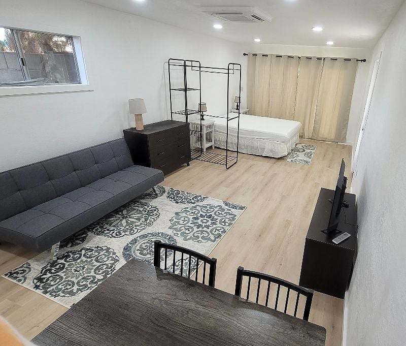 Furnished Finder property 563345_1 photo 3