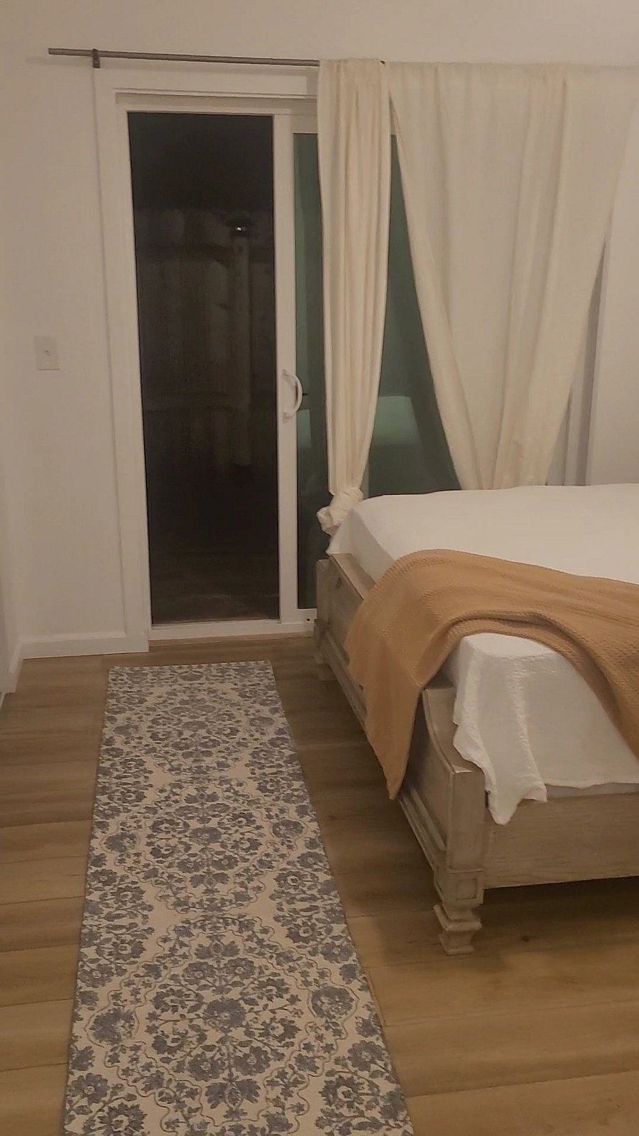Furnished Finder property 563387_1 photo 10