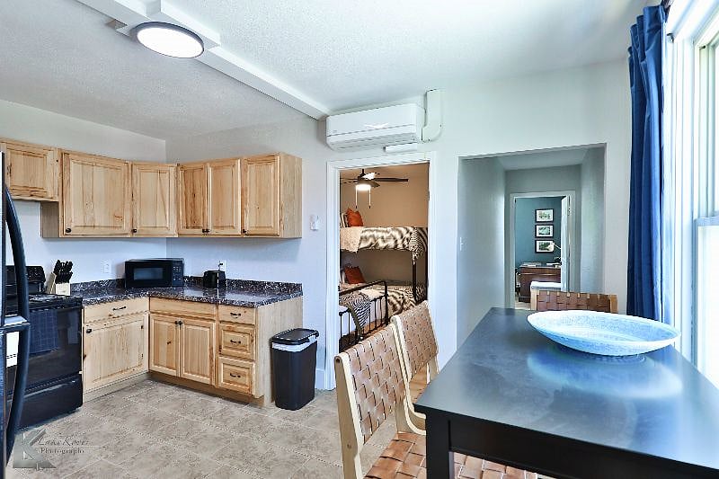 Furnished Finder property 563399_1 photo 8