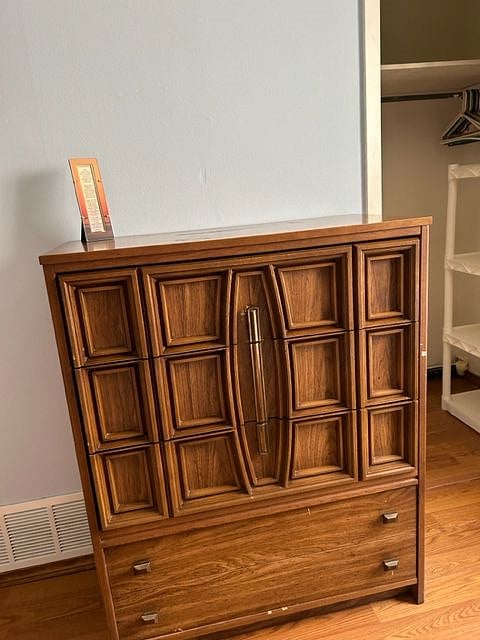 4 drawer dresser for storage