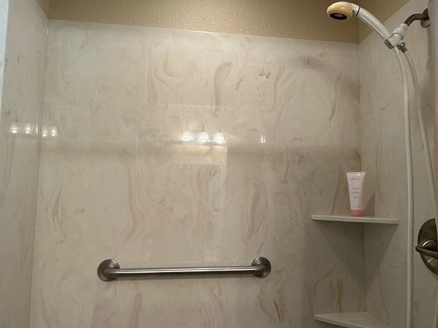 Furnished Finder property 563400_1 photo 13