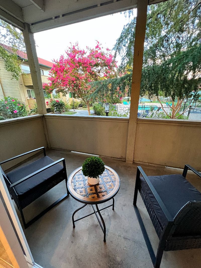 Furnished Finder property 563413_1 photo 31