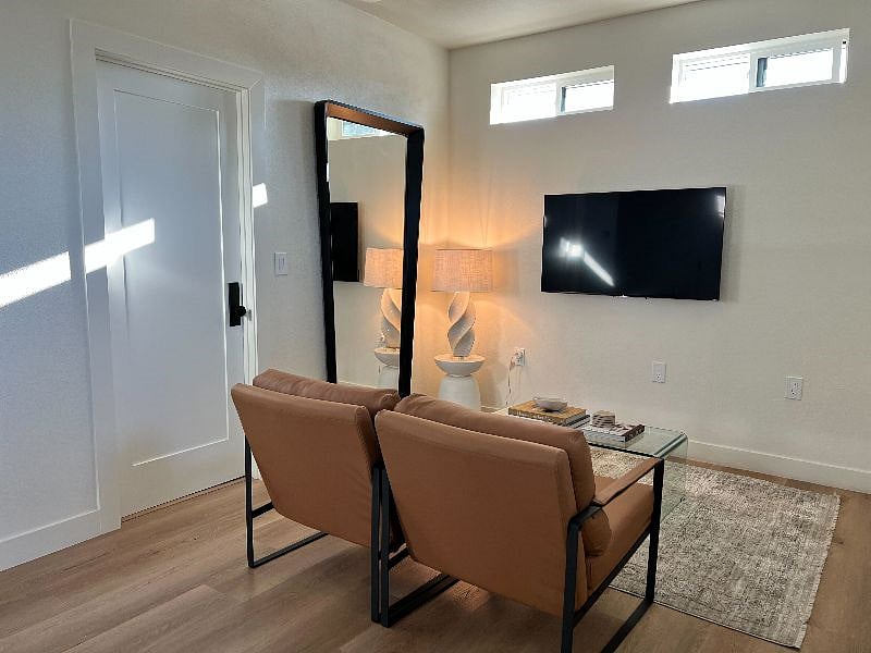 Furnished Finder property 563444_1 photo 6