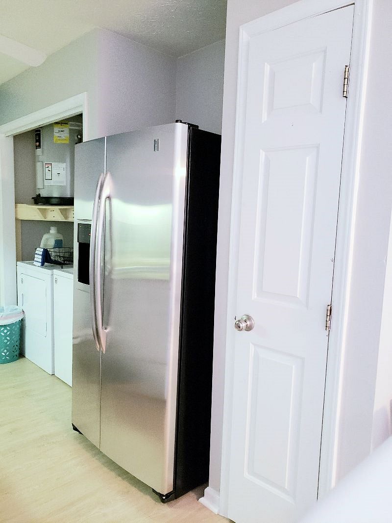 Large fridge and full size washer/dryer