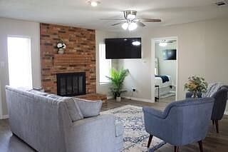 Furnished Finder property 563483_1 photo 1