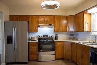 Furnished Finder property 563483_1 photo 18