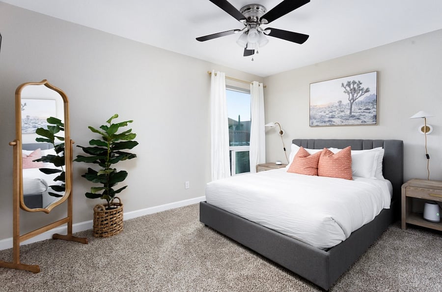 Queen bedroom