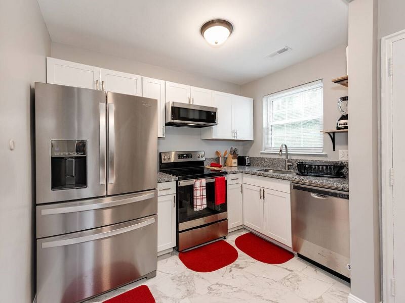 Furnished Finder property 563573_1 photo 5