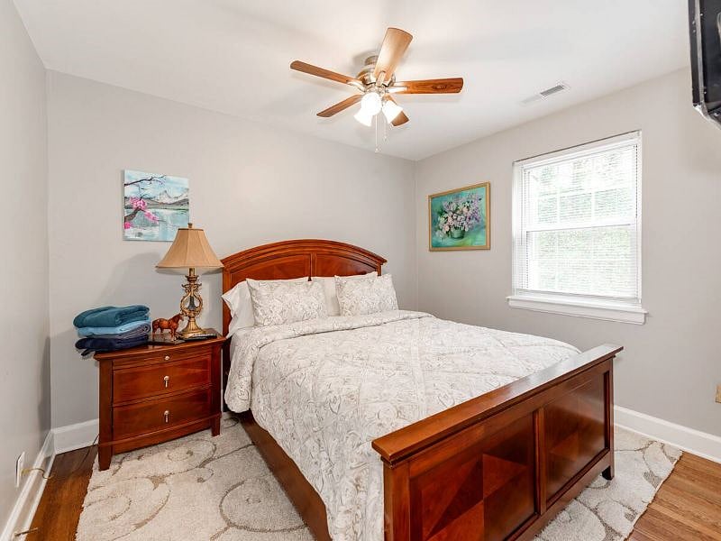 Furnished Finder property 563573_1 photo 12