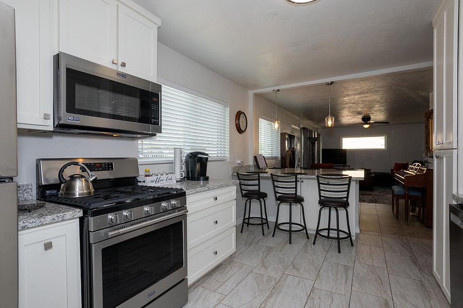 Furnished Finder property 563588_2 photo 6