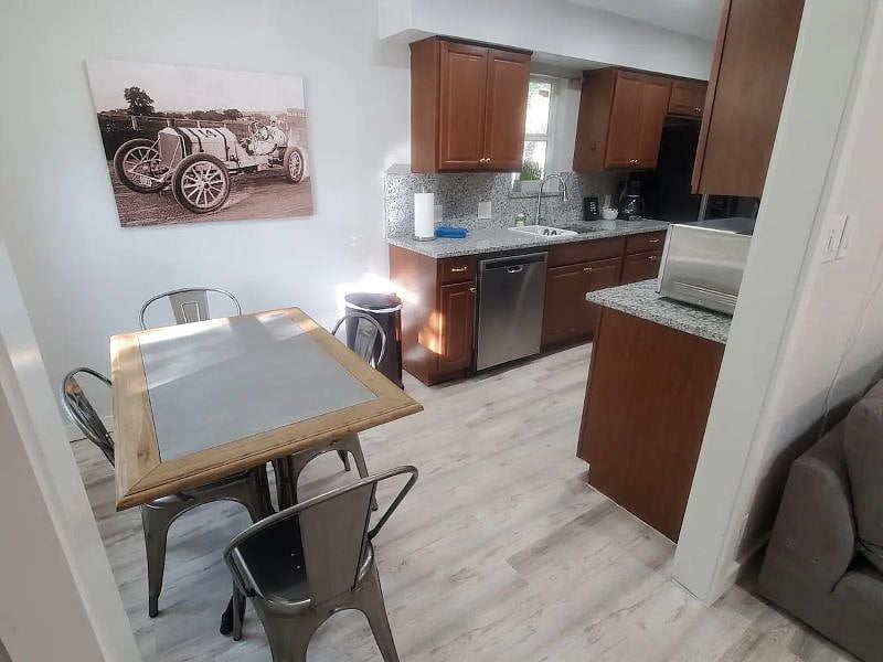 Furnished Finder property 563603_1 photo 29