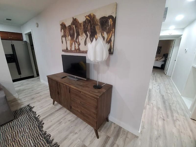 Furnished Finder property 563603_1 photo 30