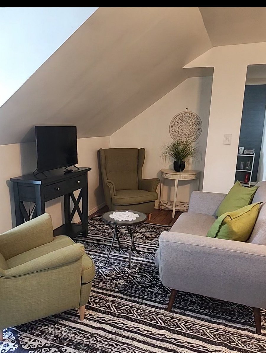 Furnished Finder property 563617_1 photo 10