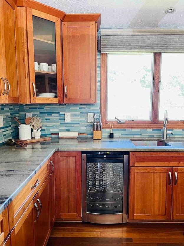 Furnished Finder property 563670_1 photo 3