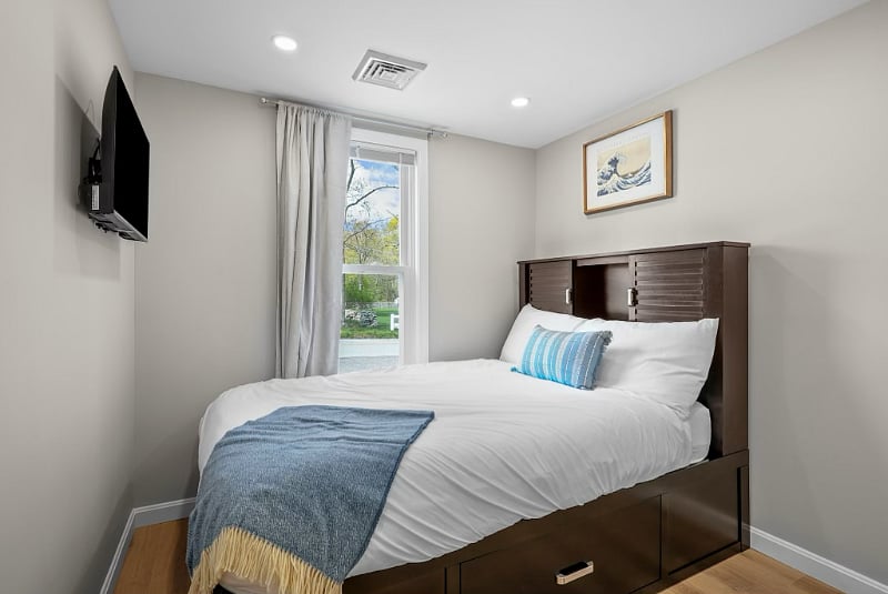 Furnished Finder property 563732_1 photo 12