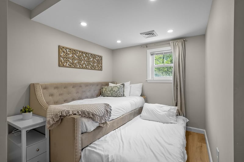 Furnished Finder property 563732_1 photo 15