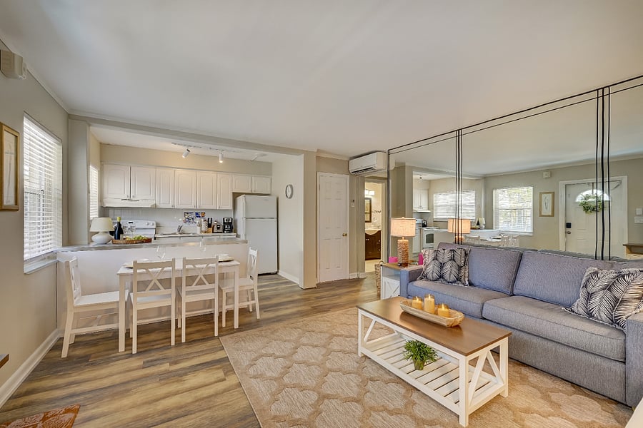 Furnished Finder property 563763_1 photo 12