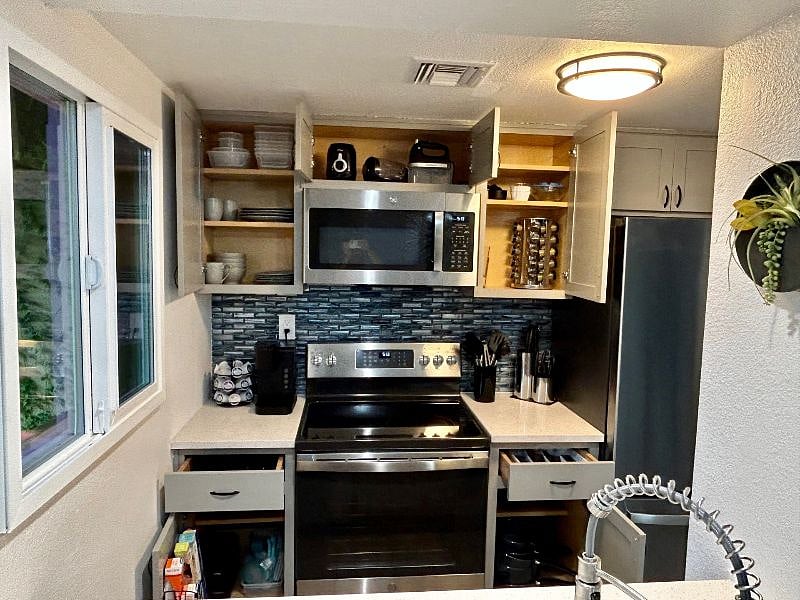 Furnished Finder property 563787_1 photo 4