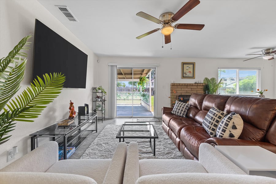Furnished Finder property 563828_1 photo 3