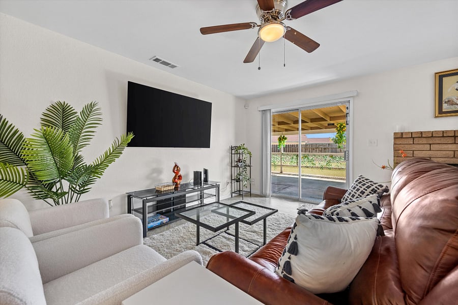 Furnished Finder property 563828_1 photo 4