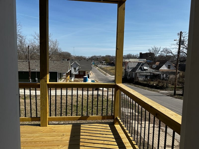 Furnished Finder property 563871_1 photo 12