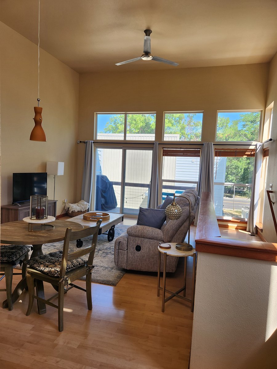 Furnished Finder property 563881_1 photo 4