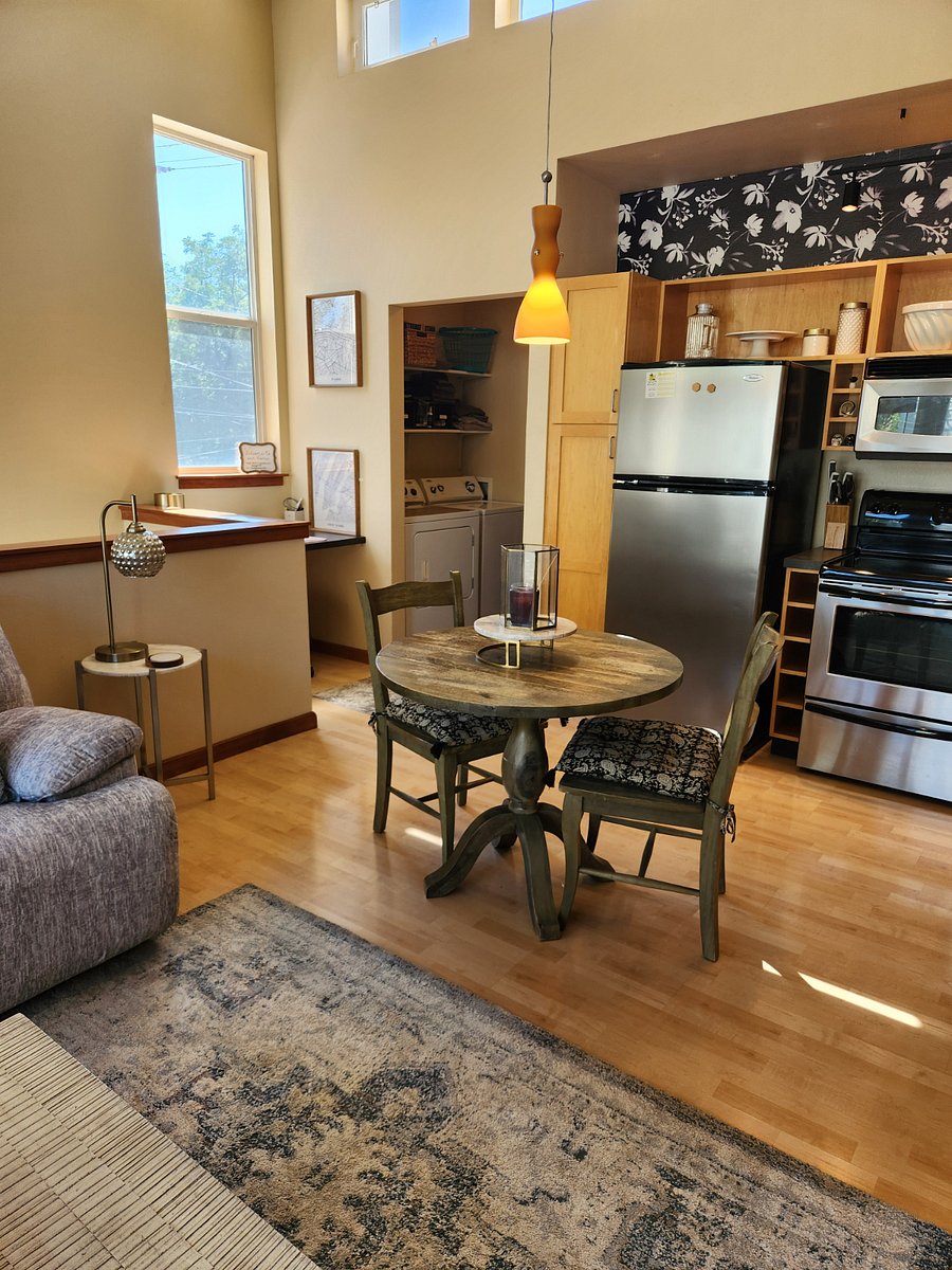 Furnished Finder property 563881_1 photo 13