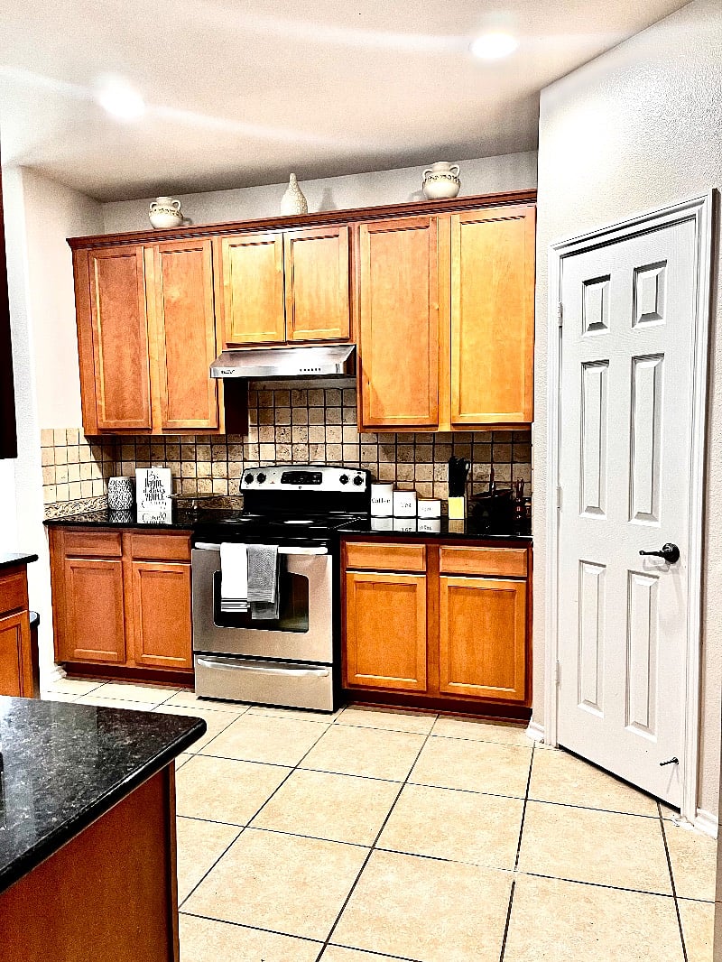 Furnished Finder property 563945_1 photo 8