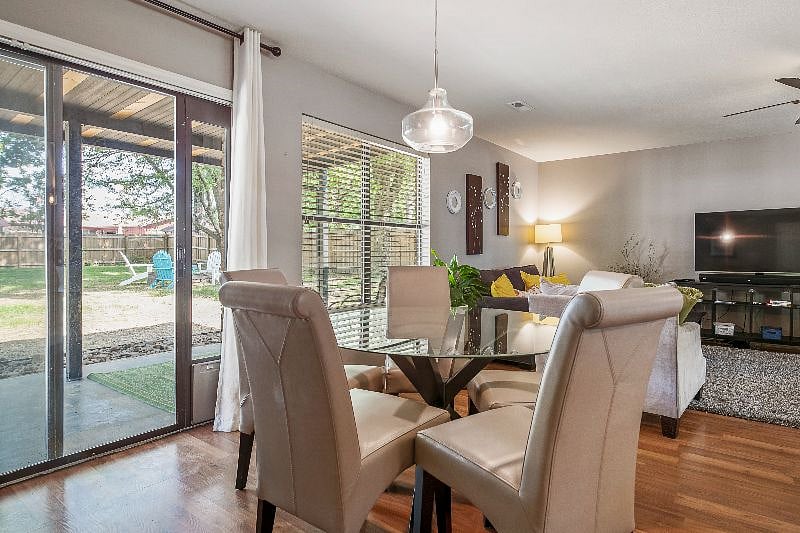 Furnished Finder property 563971_1 photo 14