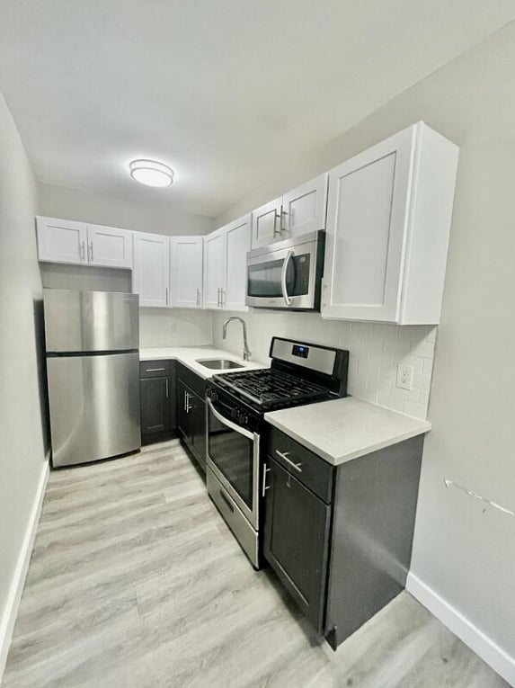 Furnished Finder property 563995_1 photo 7
