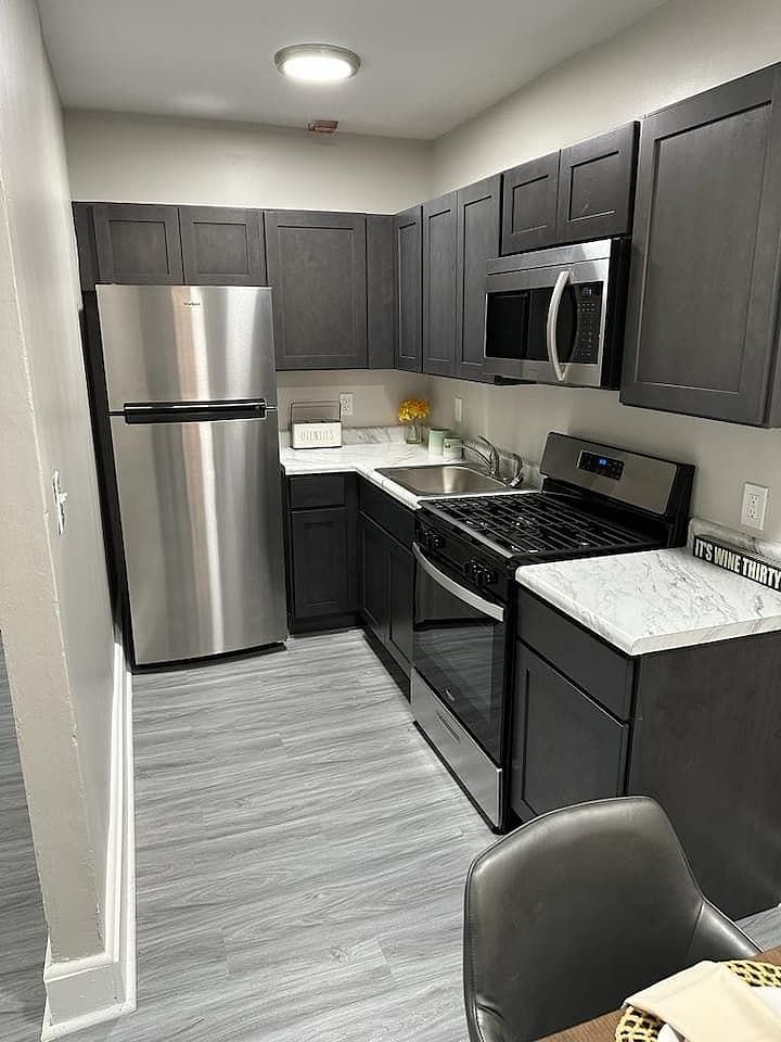 Furnished Finder property 563995_6 photo 6