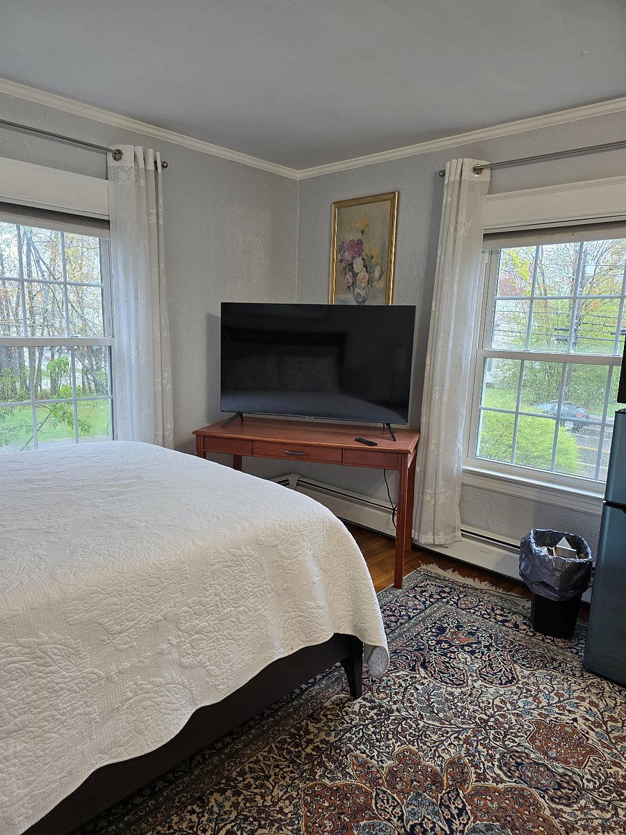 Furnished Finder property 563996_7 photo 4