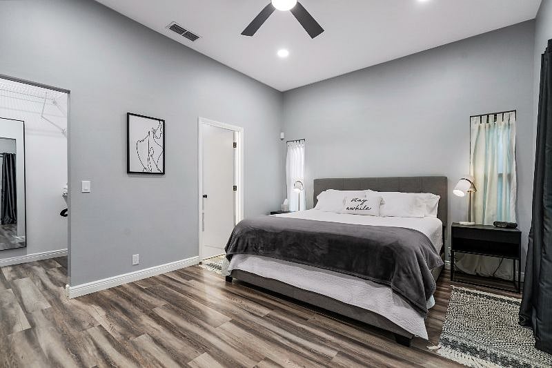 Master Bedroom with King Size Bed and En Suite Bathroom