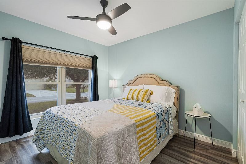 Guest Bedroom with Queen Size Bed