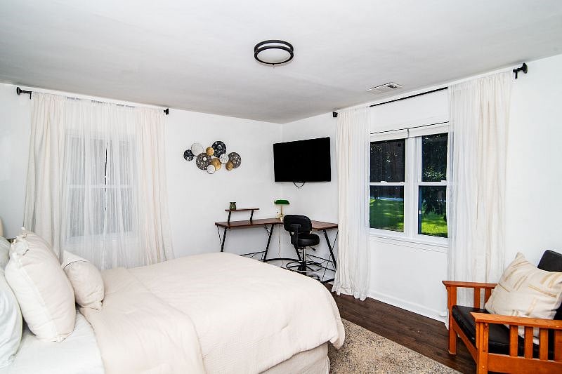 Furnished Finder property 564002_1 photo 7