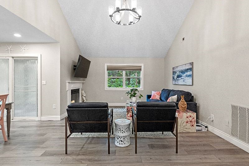 Furnished Finder property 564004_1 photo 7