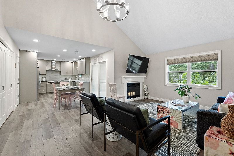 Furnished Finder property 564004_1 photo 4