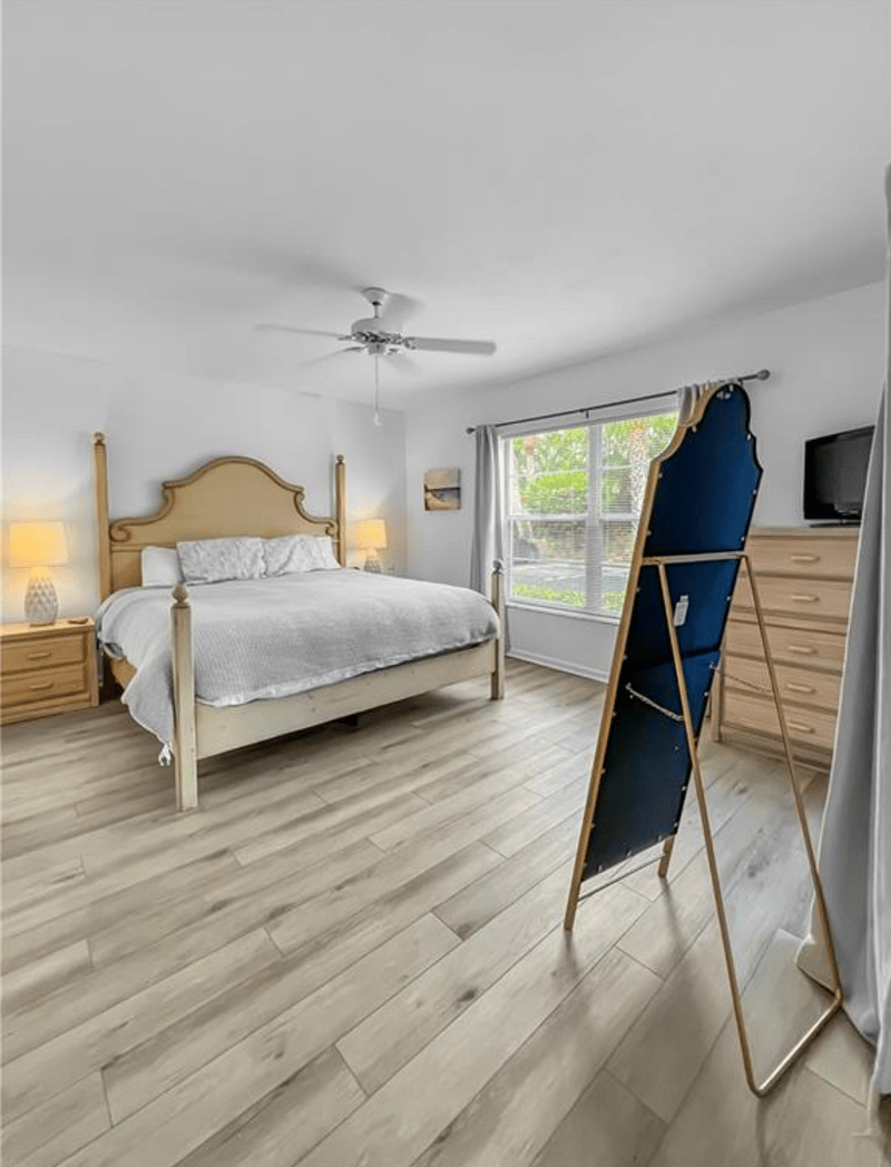 Master bedroom with on suite bath