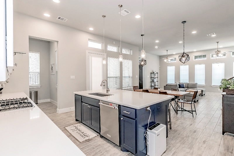 Furnished Finder property 564081_1 photo 4