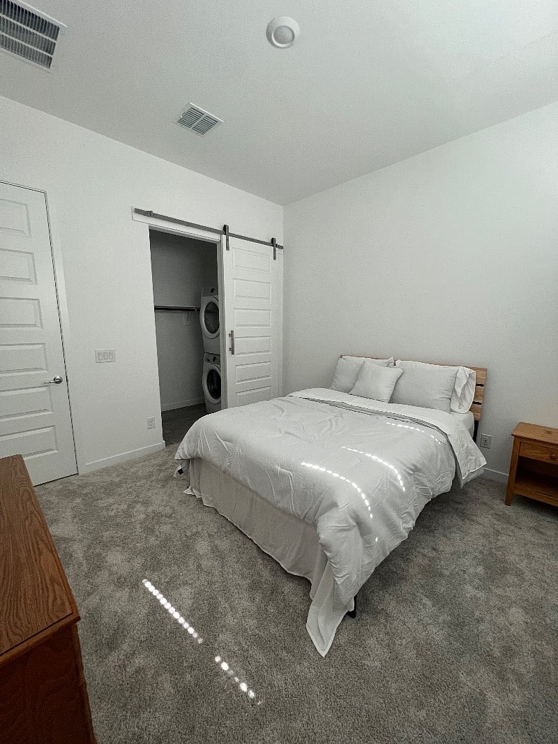 Furnished Finder property 564160_1 photo 10