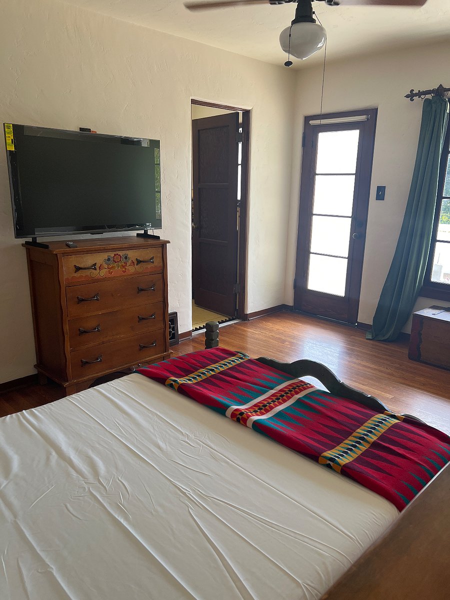 Furnished Finder property 564195_1 photo 12
