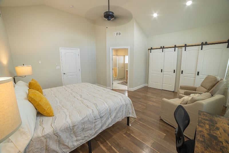 Furnished Finder property 564207_1 photo 4