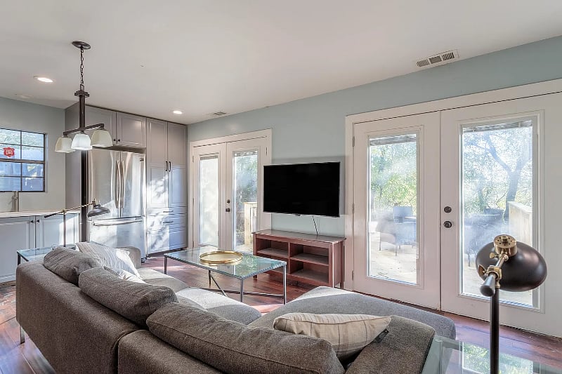 Furnished Finder property 564244_1 photo 2