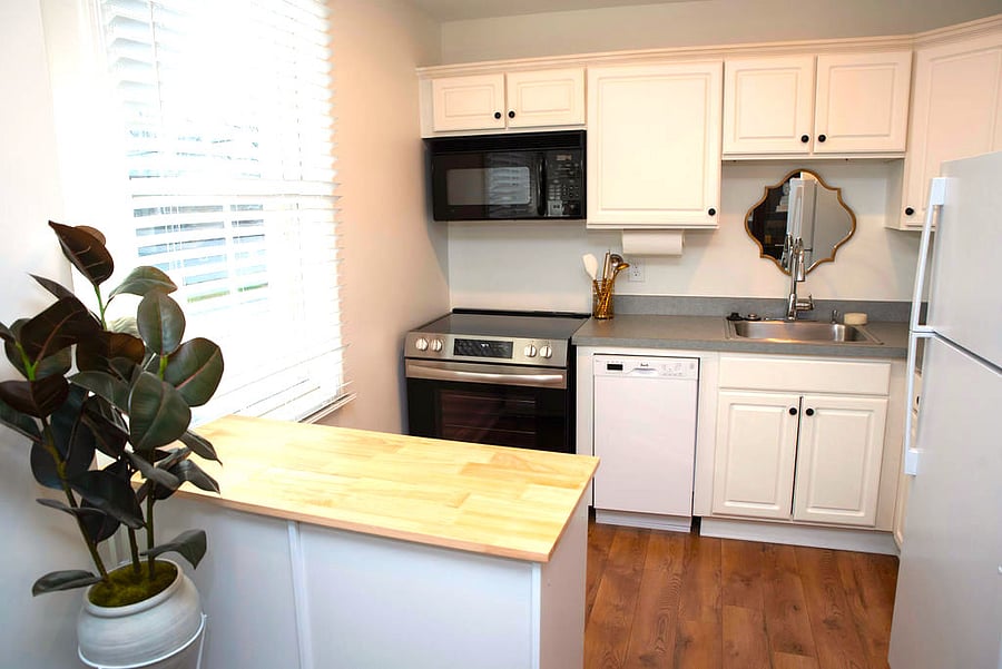 Furnished Finder property 564268_1 photo 5