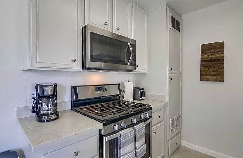Furnished Finder property 564298_1 photo 8