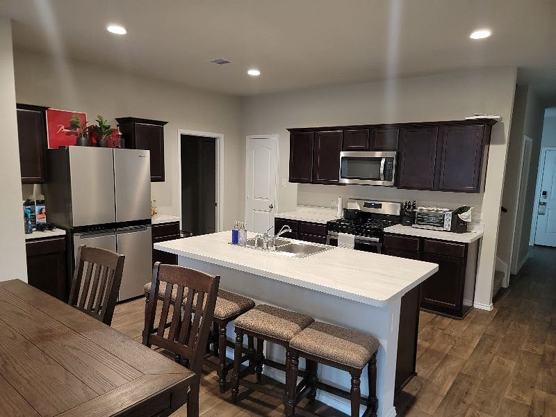 Furnished Finder property 564349_1 photo 3